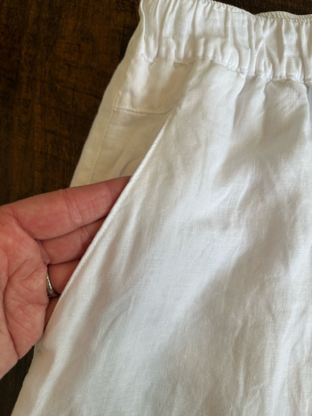 Cynthia Rowley | White 100% Linen Wide Leg Cropped Pants, Size M - Picture 4 of 8